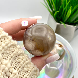 Flower Agate w/ Green Small Spheres