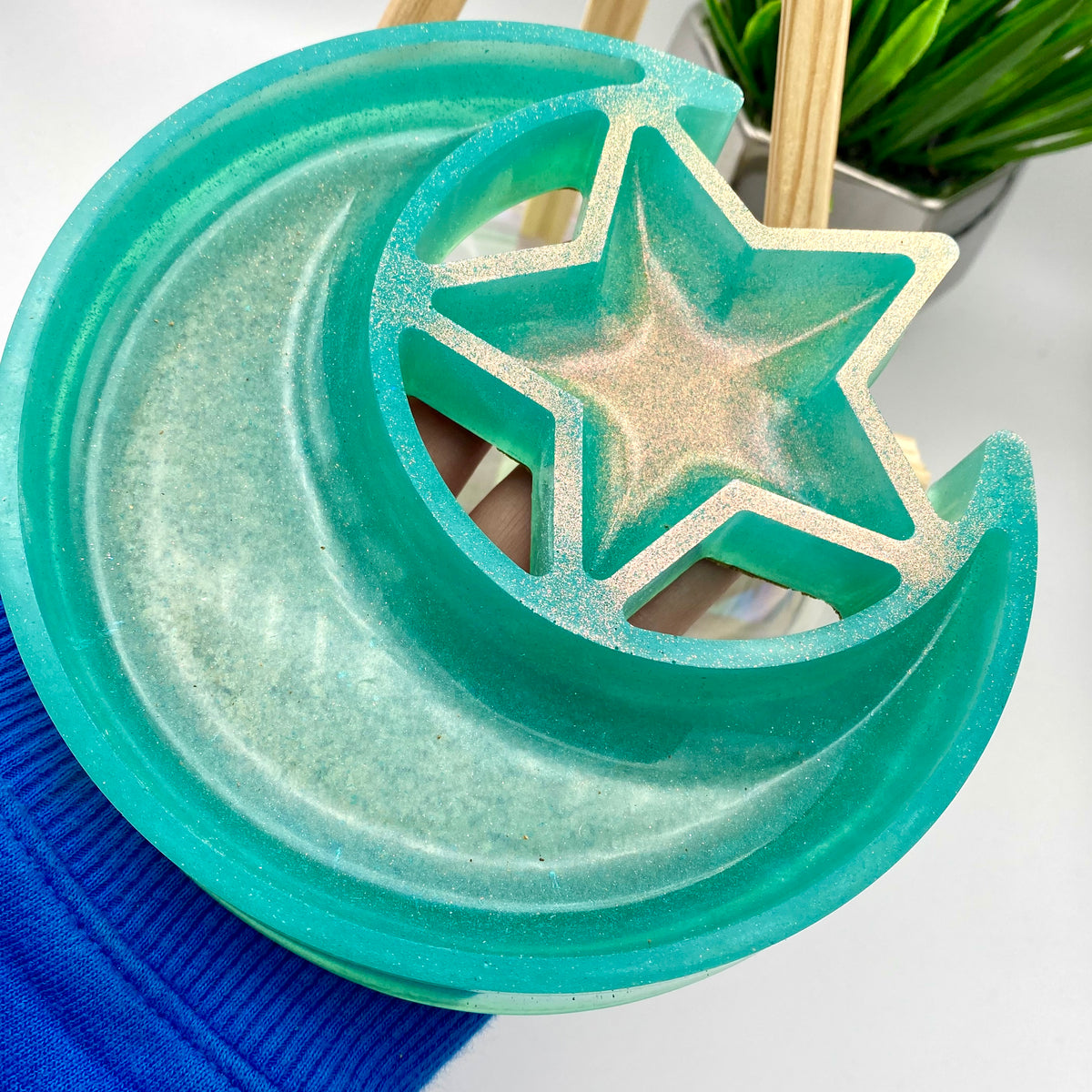CRESCENT MOON & STAR TRAY / DISH / BOWL - TEAL